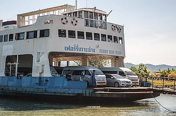 Die Fhre auf die Insel Koh Chang.