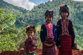 Kinder einer Ethnischen Minderheit in Myanmar